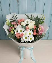 Букет цветов из:  Розы, Лизиантусы и Хризантемы в Ленино Республика Крым