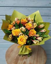Букет цветов из:  Альстромерии и Розы в Ленино Республика Крым