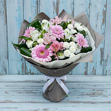 Букет цветов из:  Герберы, Альстромерии и Хризантемы в Ленино Республика Крым