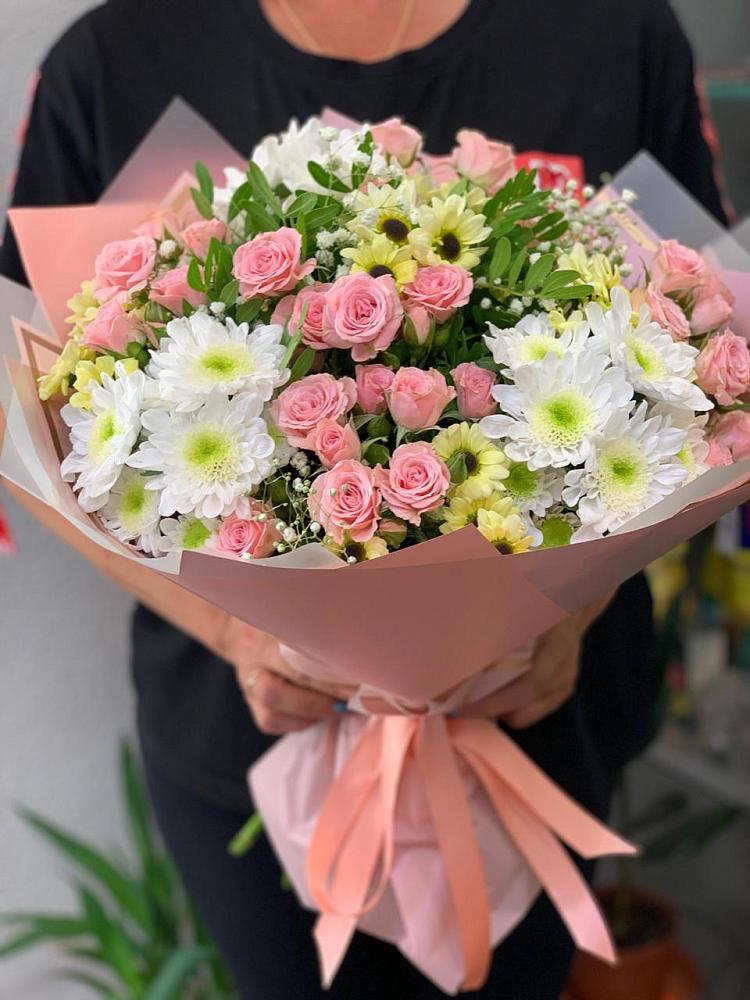 Букет цветов из: Розы и Хризантемы в Ленино Республика Крым