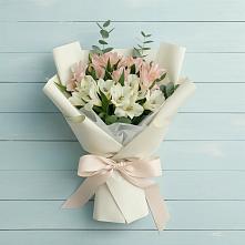 Букет цветов из:  Альстромерии в Ленино Республика Крым