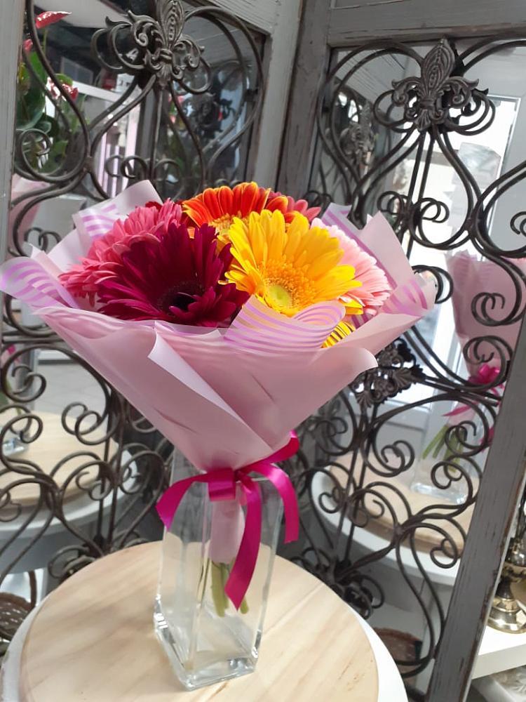 Букет цветов из: Герберы в Ленино Республика Крым