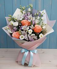 Букет цветов из:  Лизиантусы, Розы, Альстромерии и Гипсофила в Ленино Республика Крым