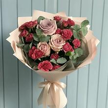 Букет цветов из:  Гвоздики и Розы в Ленино Республика Крым